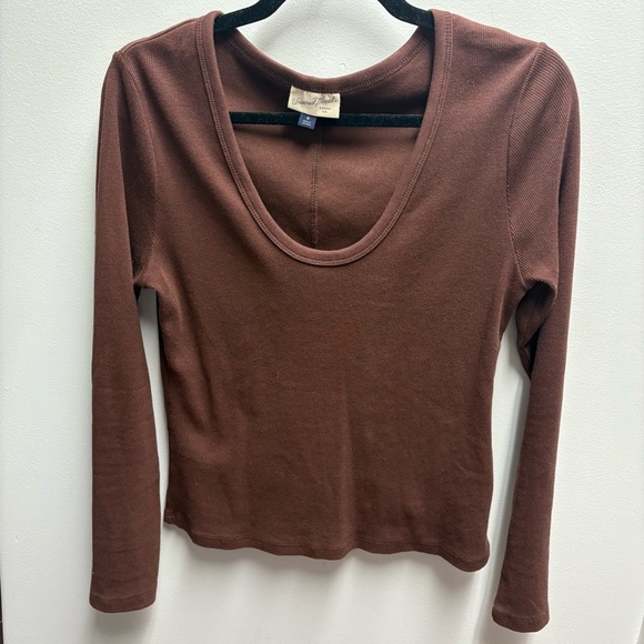 Universal Thread Brown Ribbed scoop neck Top Size Medium - Picture 5 of 8